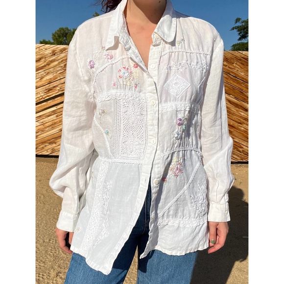 Vintage Tops - Vintage White Linen Embroidered Long Sleeve Button Down Blouse